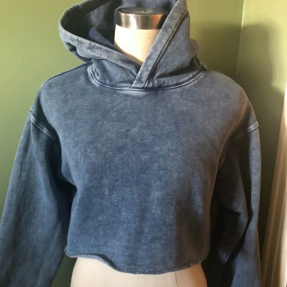 Aritzia perfect crop acid blue